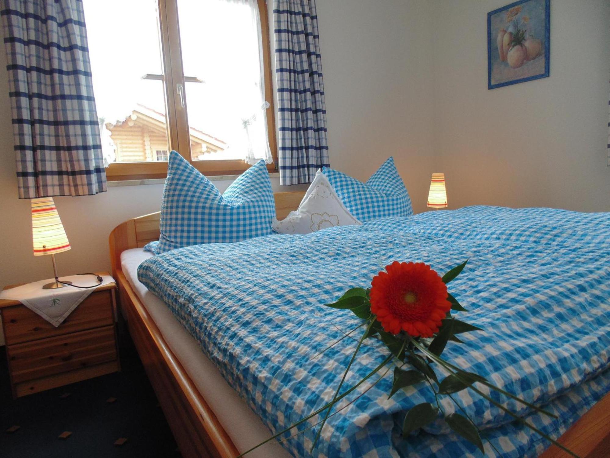 Landhaus Schmid Oberstdorf Zimmer foto